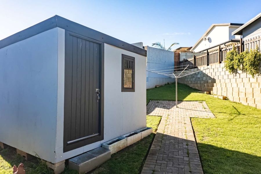3 Bedroom Property for Sale in Hartenbos Heuwels Western Cape
